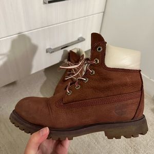 Timberland classic women’s boots burgundy